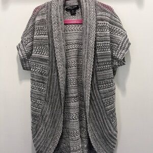 Speckled Gray Open-Front Sweater
